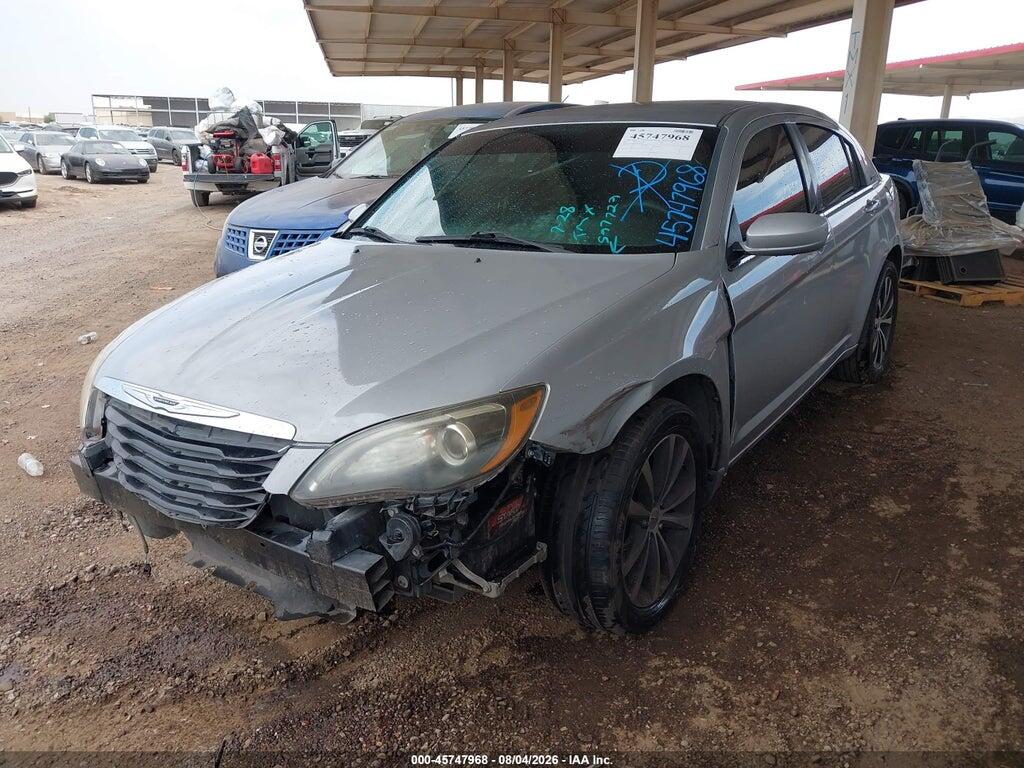 1C3CCBBB4DN597729 2013 CHRYSLER 200 photo no. 2
