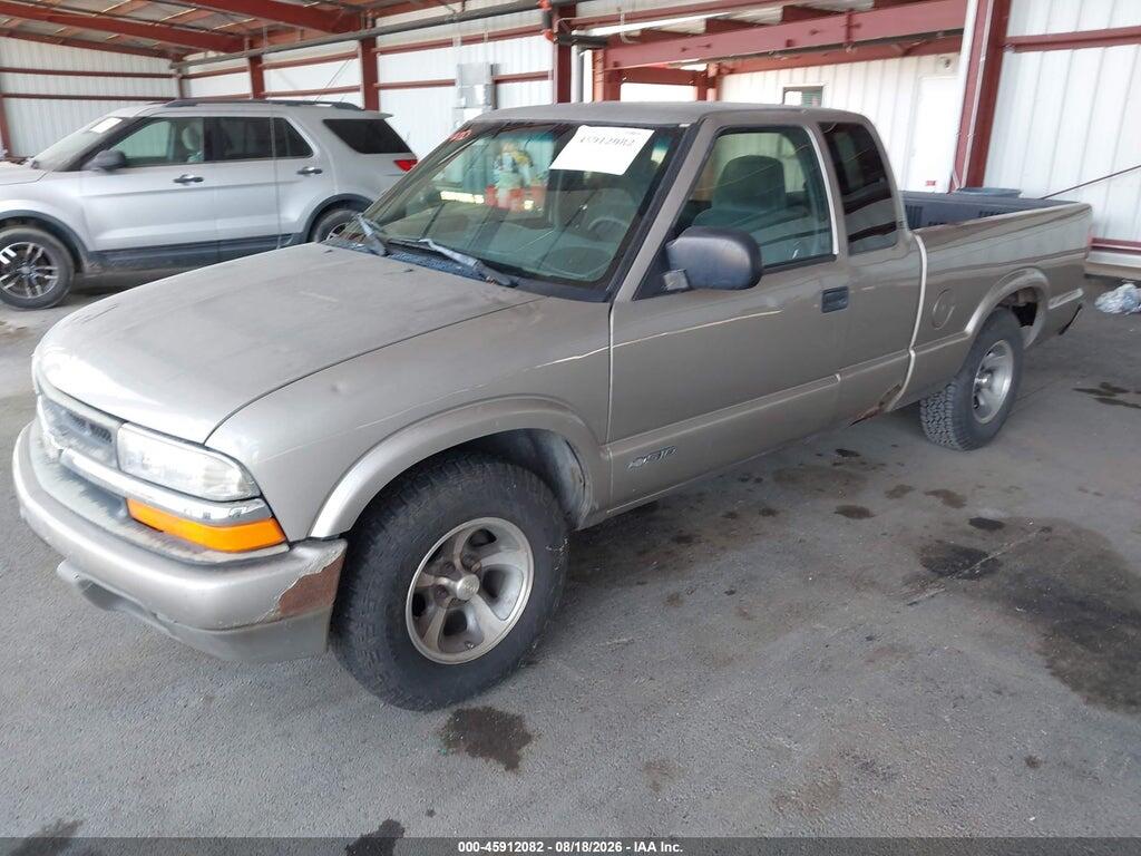 1GCCS1957YK263050 2000 CHEVROLET S-10 photo no. 2