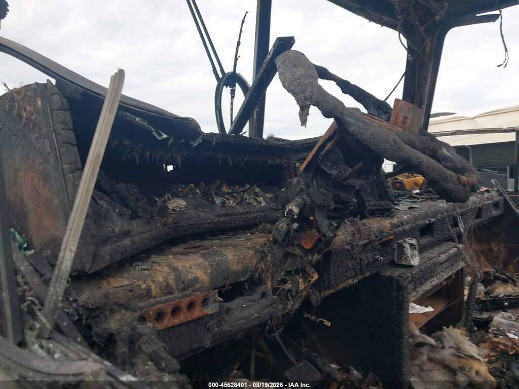 4CDR5EM23N2301194 1992 OSHKOSH MOTOR TRUCK CO. CHASSIS photo no. 7
