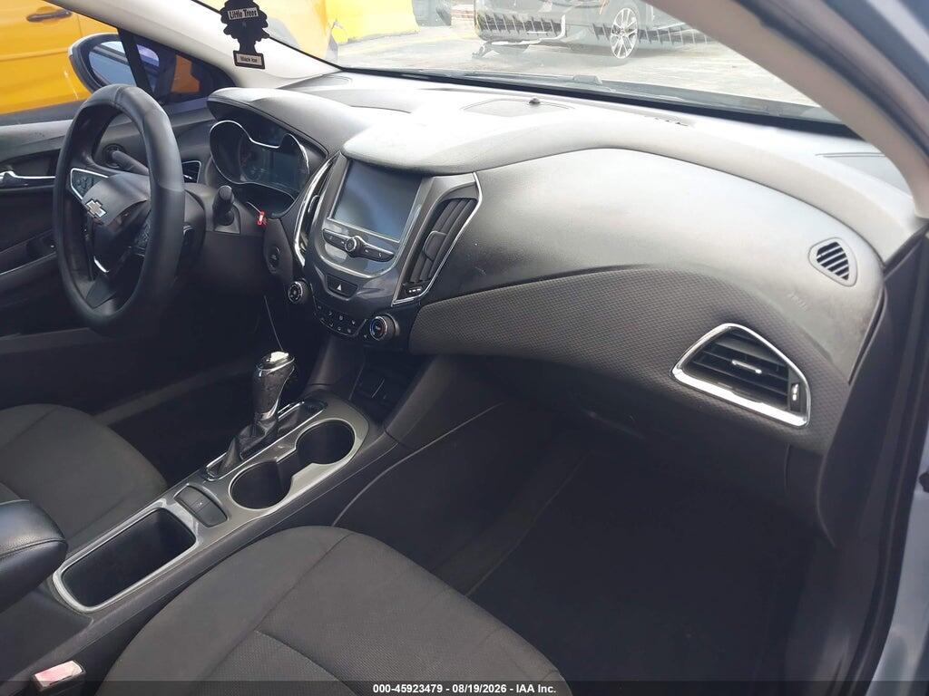 1G1BE5SM2H7195800 2017 CHEVROLET CRUZE photo no. 5