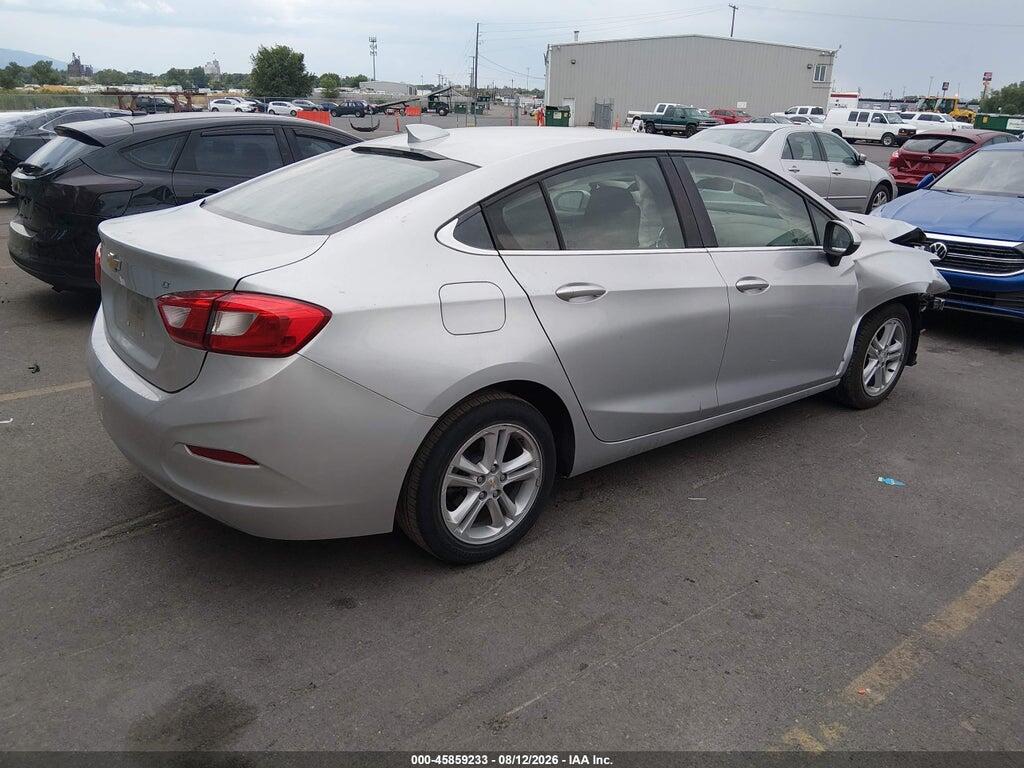 1G1BE5SM6J7106378 2018 CHEVROLET CRUZE photo no. 4