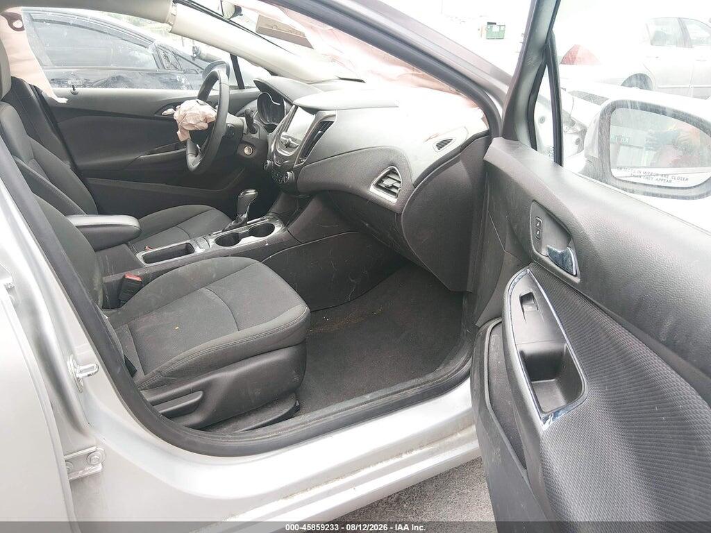 1G1BE5SM6J7106378 2018 CHEVROLET CRUZE photo no. 5