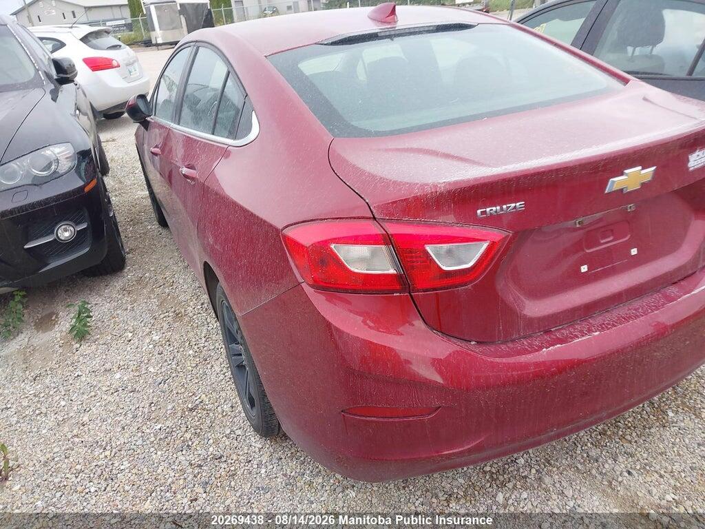 1G1BE5SM2J7201780 2018 CHEVROLET CRUZE photo no. 3