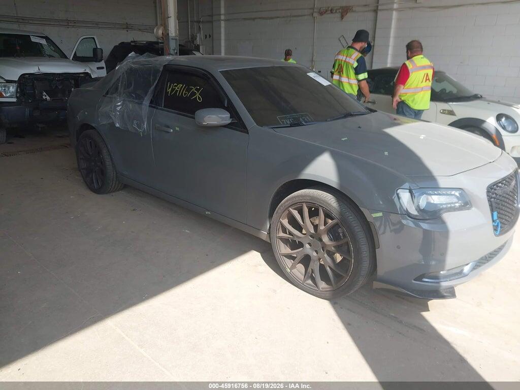 2C3CCAGG4HH513003 2017 CHRYSLER 300 photo no. 1