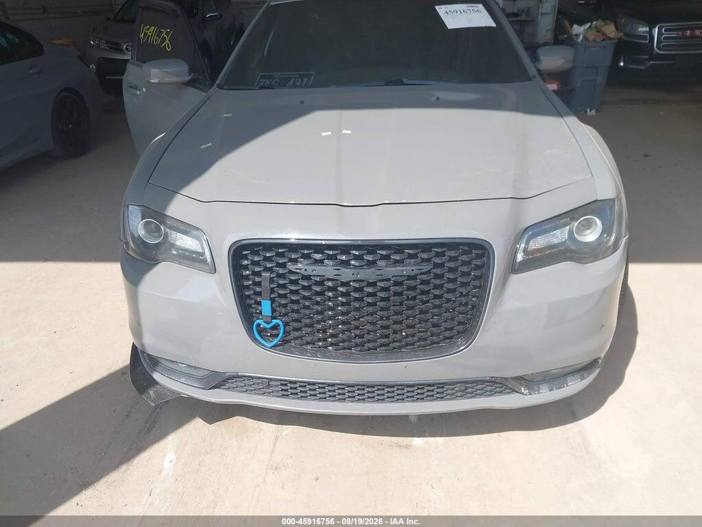 2C3CCAGG4HH513003 2017 CHRYSLER 300 photo no. 12
