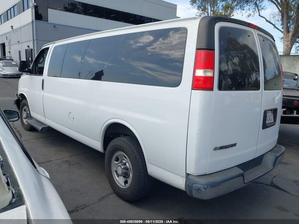 1GAZGPFG7K1140651 2019 CHEVROLET EXPRESS 3500 photo no. 3