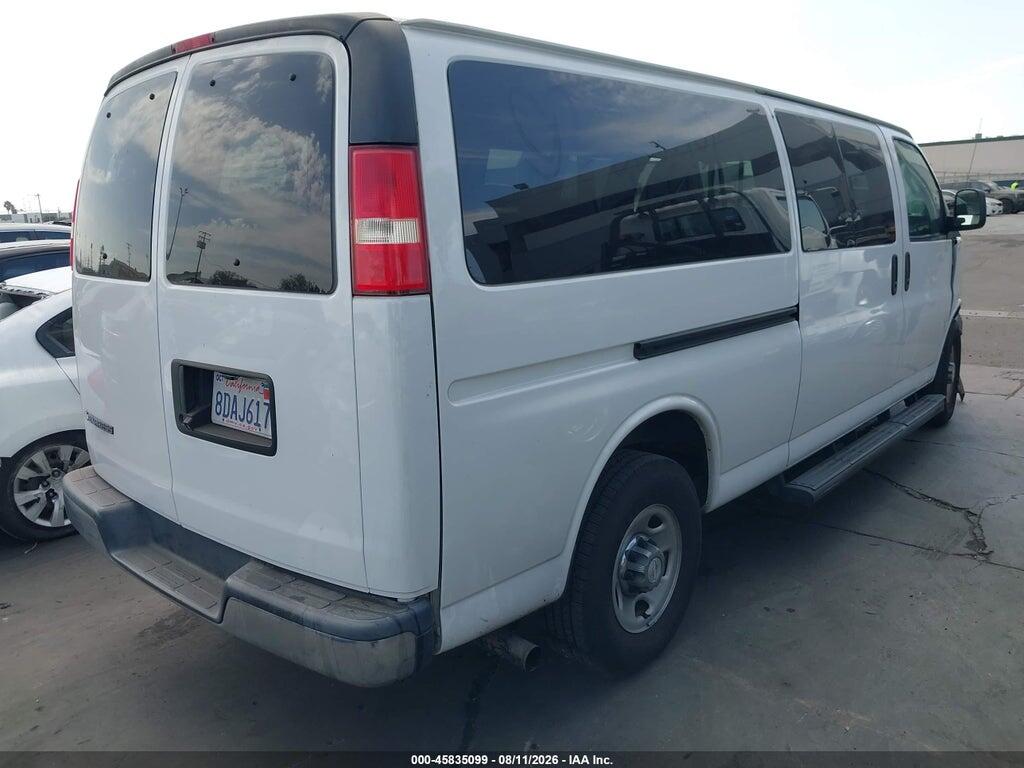 1GAZGPFG7K1140651 2019 CHEVROLET EXPRESS 3500 photo no. 4