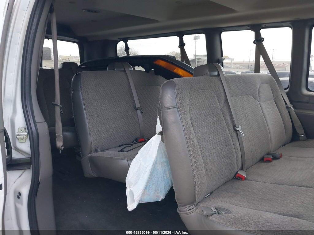1GAZGPFG7K1140651 2019 CHEVROLET EXPRESS 3500 photo no. 8