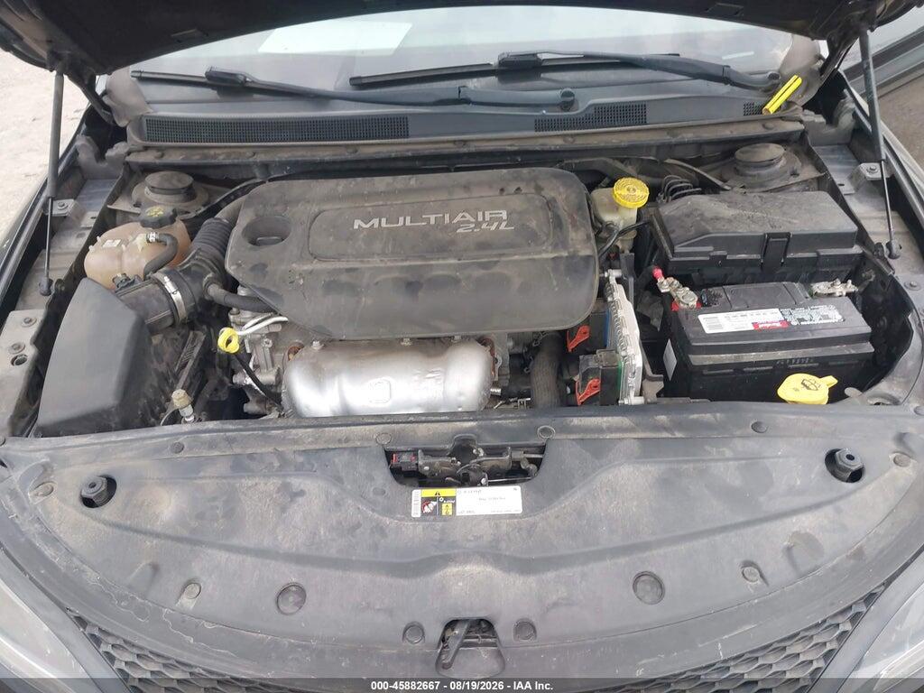 1C3CCCBB0GN161986 2016 CHRYSLER 200 photo no. 10