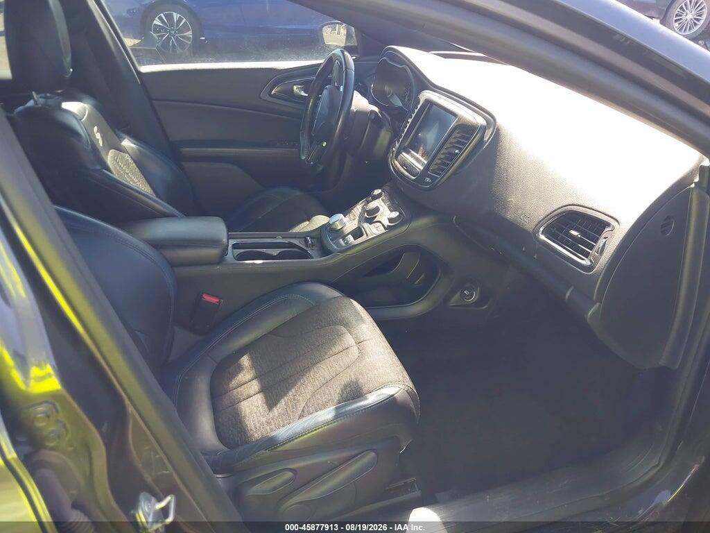1C3CCCBB8GN161296 2016 CHRYSLER 200 photo no. 5
