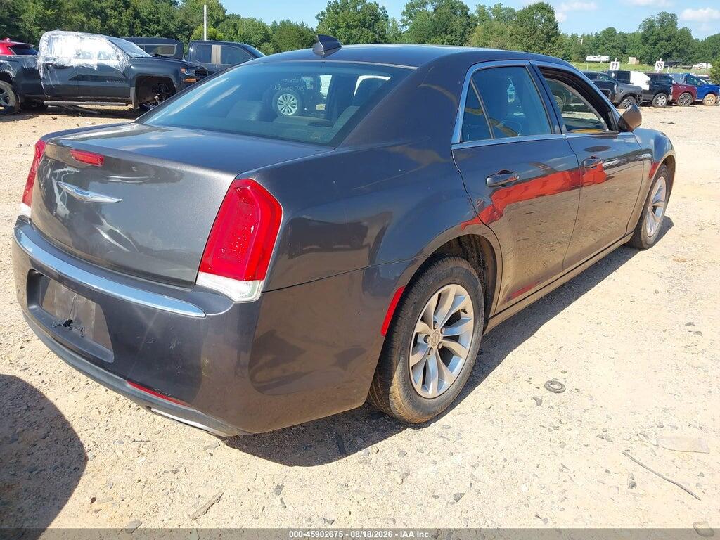 2C3CCAAG6GH206620 2016 CHRYSLER 300 photo no. 4