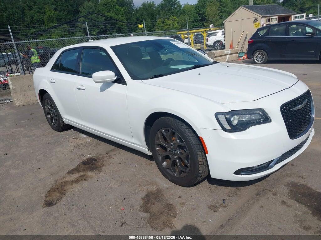 2C3CCAGG1JH267842 2018 CHRYSLER 300 photo no. 1