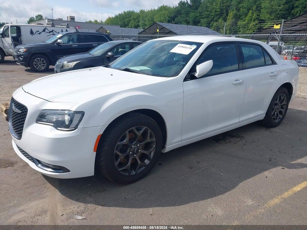 2C3CCAGG1JH267842 2018 CHRYSLER 300 photo no. 2