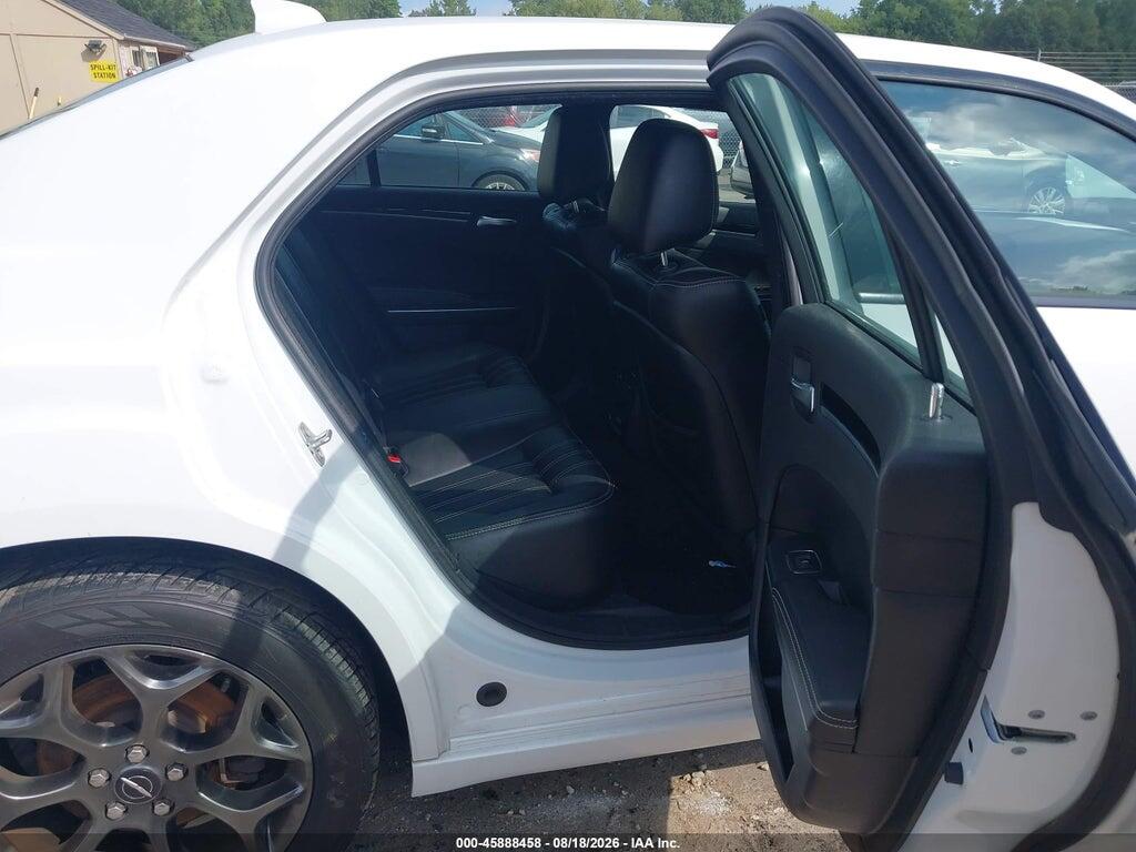 2C3CCAGG1JH267842 2018 CHRYSLER 300 photo no. 8