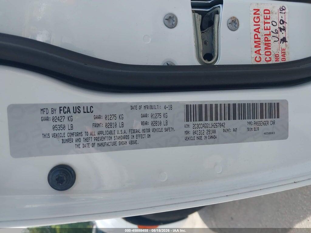 2C3CCAGG1JH267842 2018 CHRYSLER 300 photo no. 9