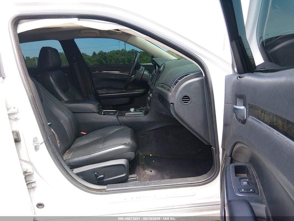 2C3CCAEG2JH227563 2018 CHRYSLER 300 photo no. 5