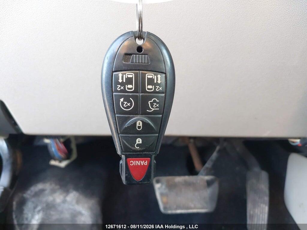 2C4RC1CG3GR188221 2016 CHRYSLER TOWN & COUNTRY photo no. 11