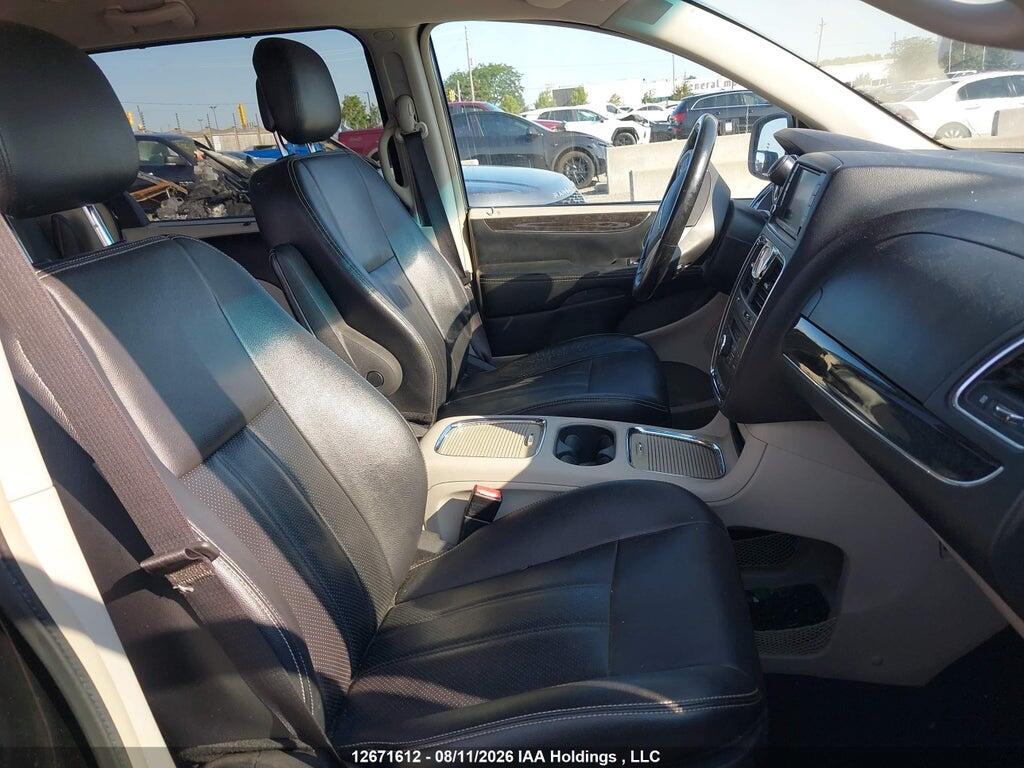 2C4RC1CG3GR188221 2016 CHRYSLER TOWN & COUNTRY photo no. 5