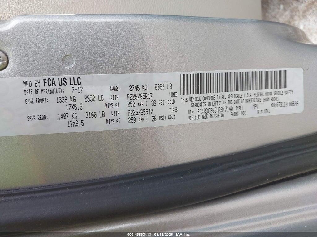 2C4RDGBG8HR847140 2017 DODGE GRAND CARAVAN photo no. 4