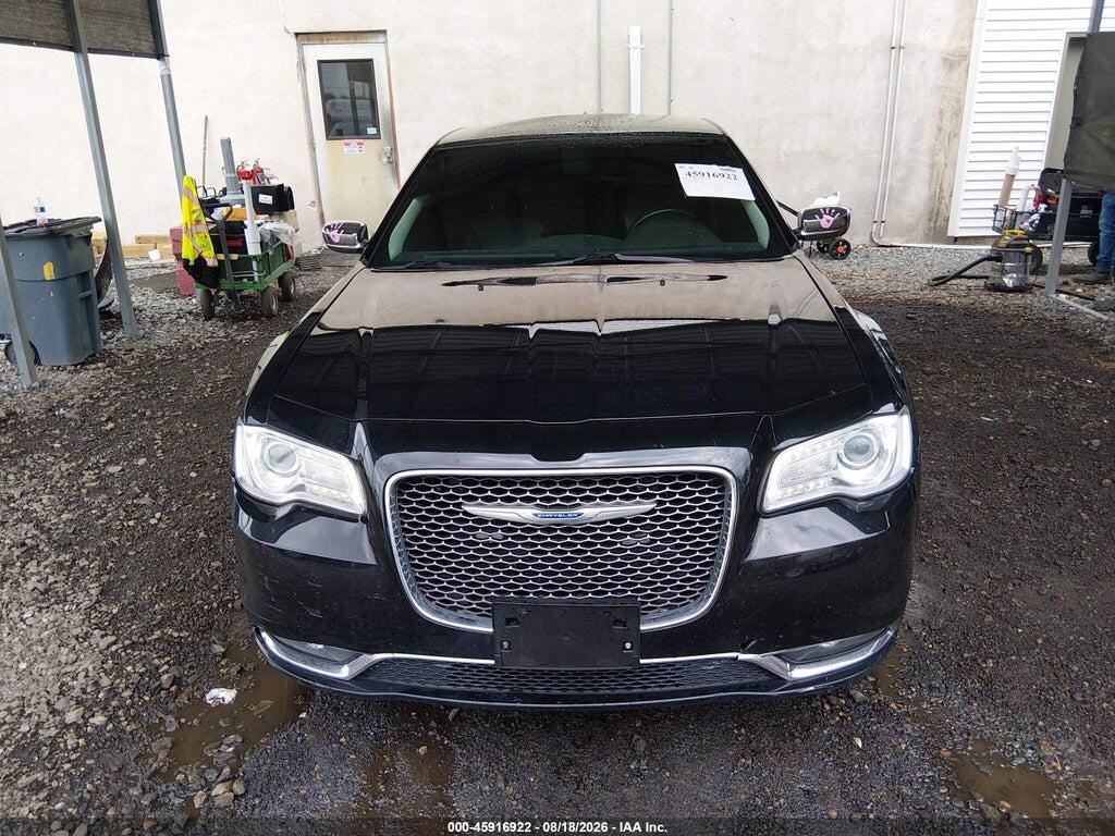 2C3CCAKG0KH528788 2019 CHRYSLER 300 photo no. 12