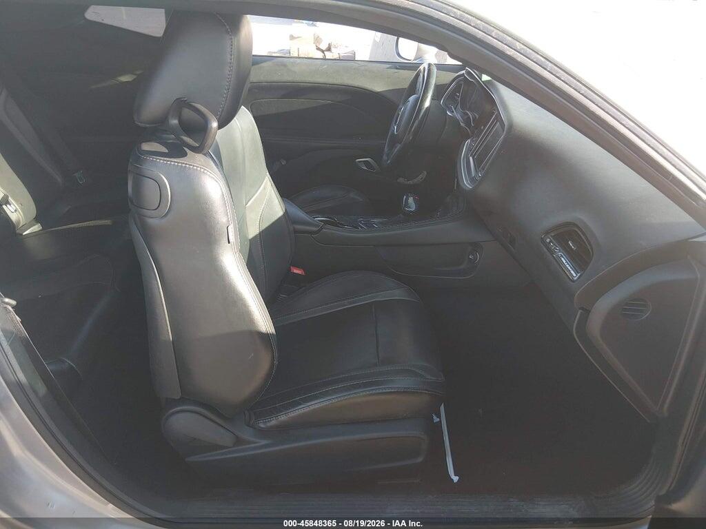 2C3CDZAG8GH178105 2016 DODGE CHALLENGER photo no. 5