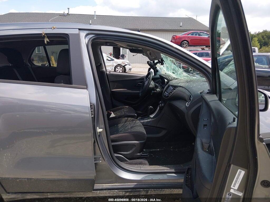 3GNCJNSBXLL144577 2020 CHEVROLET TRAX photo no. 5