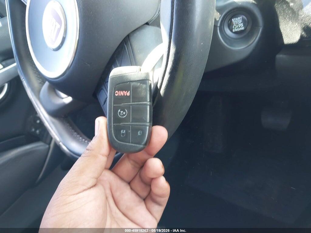 ZFBCFXDB2HP614926 2017 FIAT 500X photo no. 11