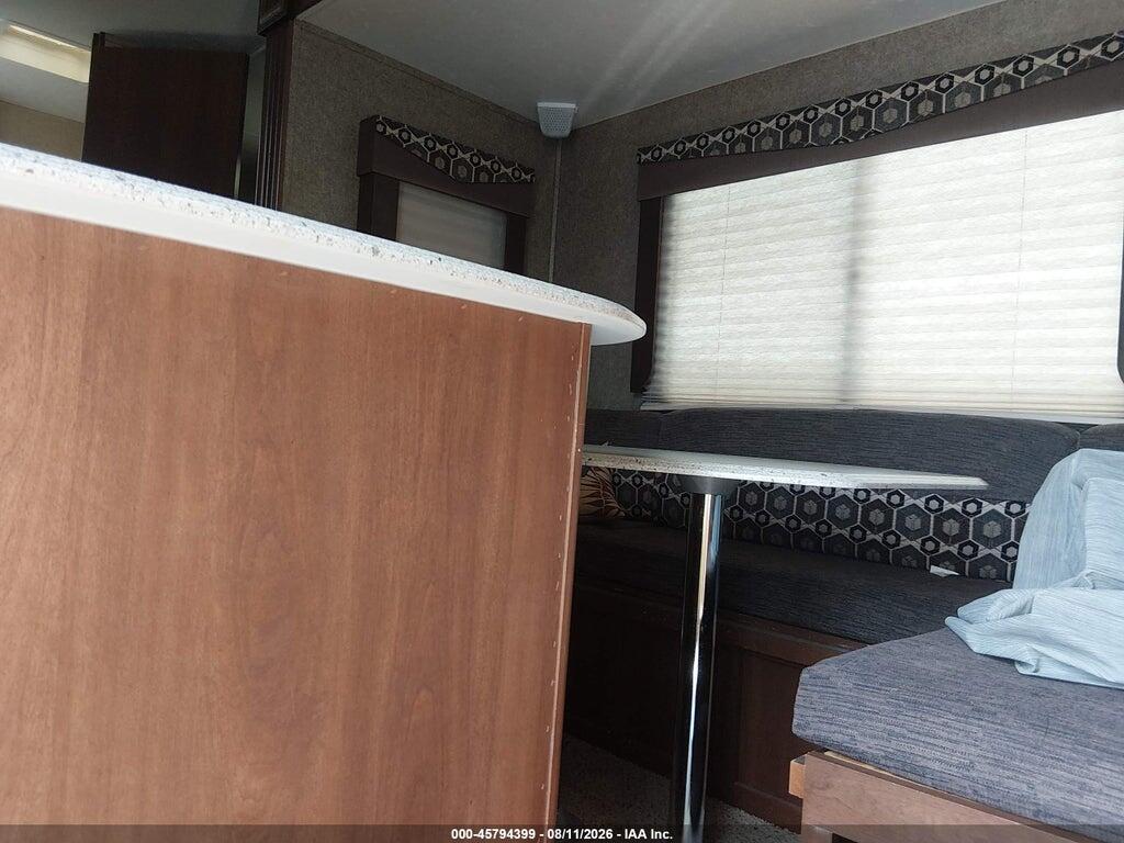5ZT2FENB9EA013361 2014 COACHMEN FREEDOM EXPRESS 236B photo no. 8