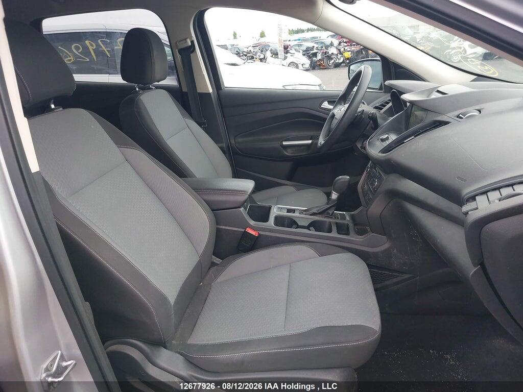 1FMCU9G92HUB17606 2017 FORD ESCAPE photo no. 5