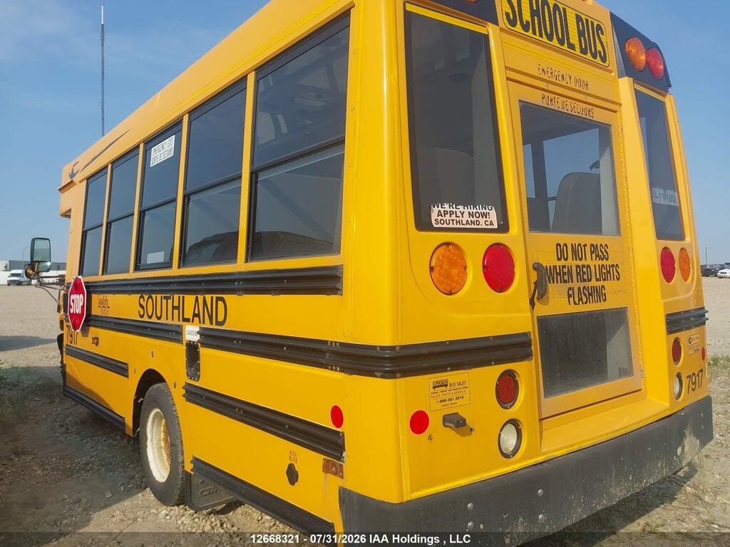 1FDFE4FSXJDC32686 2018 FORD ECONOLINE photo no. 3