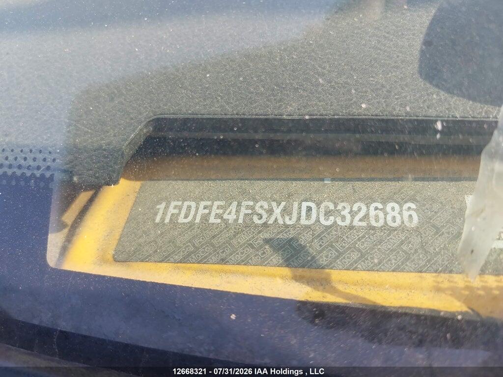 1FDFE4FSXJDC32686 2018 FORD ECONOLINE photo no. 9