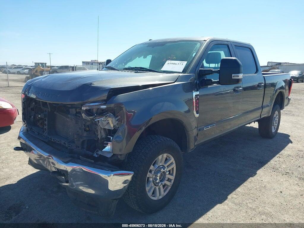 1FT7W2BT0HED87017 2017 FORD F-250 photo no. 2