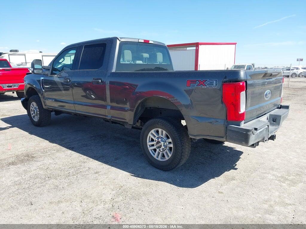 1FT7W2BT0HED87017 2017 FORD F-250 photo no. 3