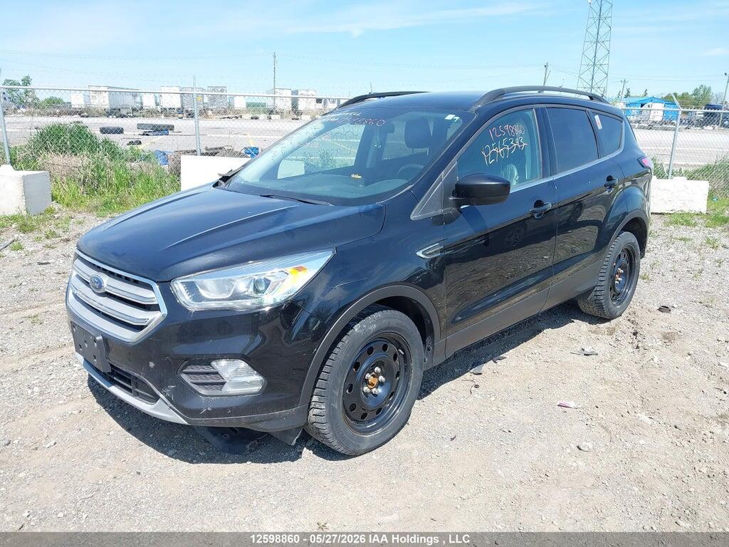 1FMCU9HD2JUC91944 2018 FORD ESCAPE photo no. 2