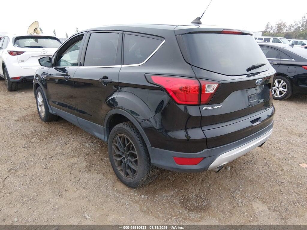 1FMCU0GD2KUC54925 2019 FORD ESCAPE photo no. 3