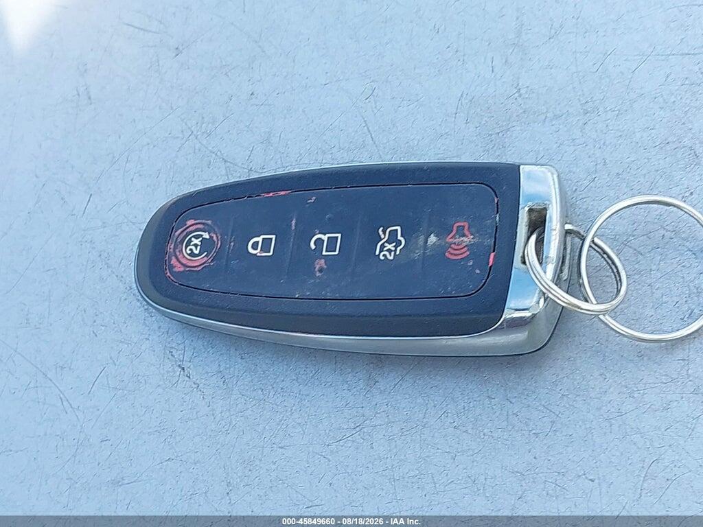 1FADP3J23HL219212 2017 FORD FOCUS photo no. 11