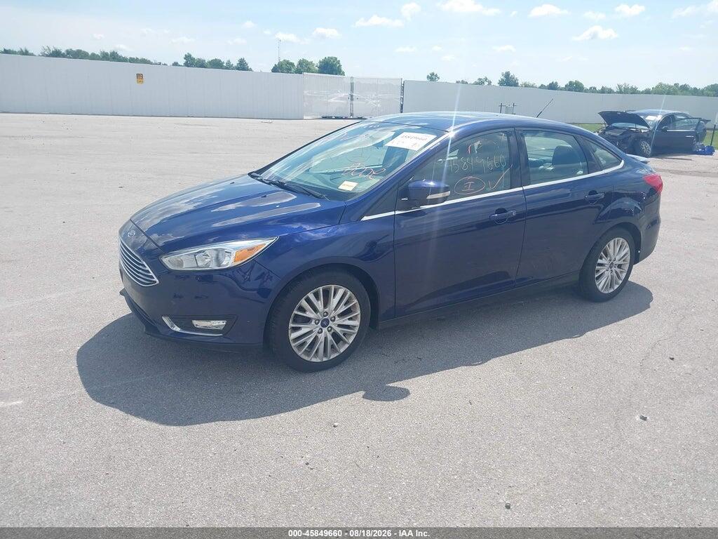 1FADP3J23HL219212 2017 FORD FOCUS photo no. 2