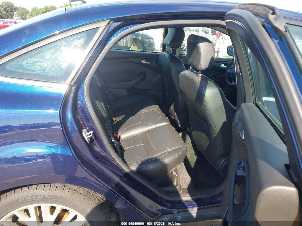 1FADP3J23HL219212 2017 FORD FOCUS photo no. 8