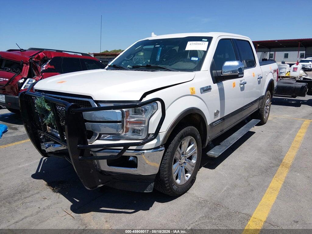 1FTFW1E11JFD52261 2018 FORD F-150 photo no. 2