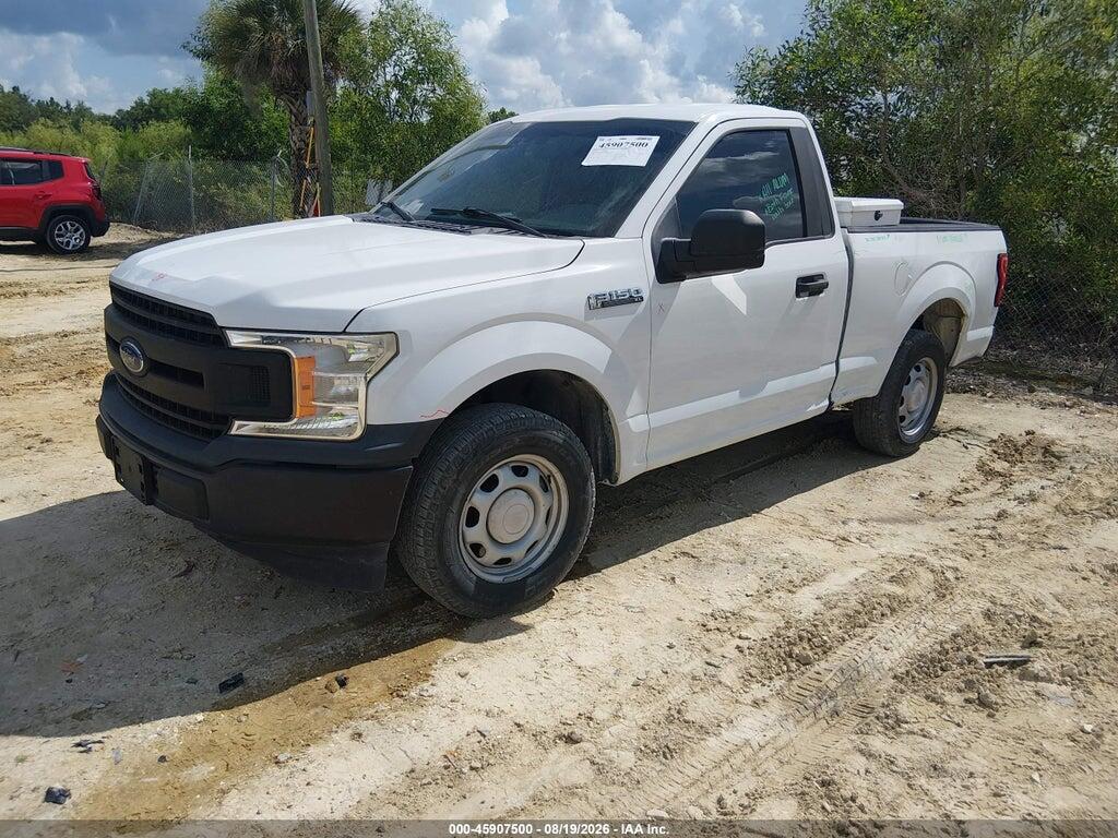 1FTMF1CB0JFB12864 2018 FORD F-150 photo no. 2