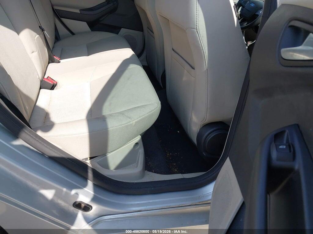 1FADP3F20GL356633 2016 FORD FOCUS photo no. 8