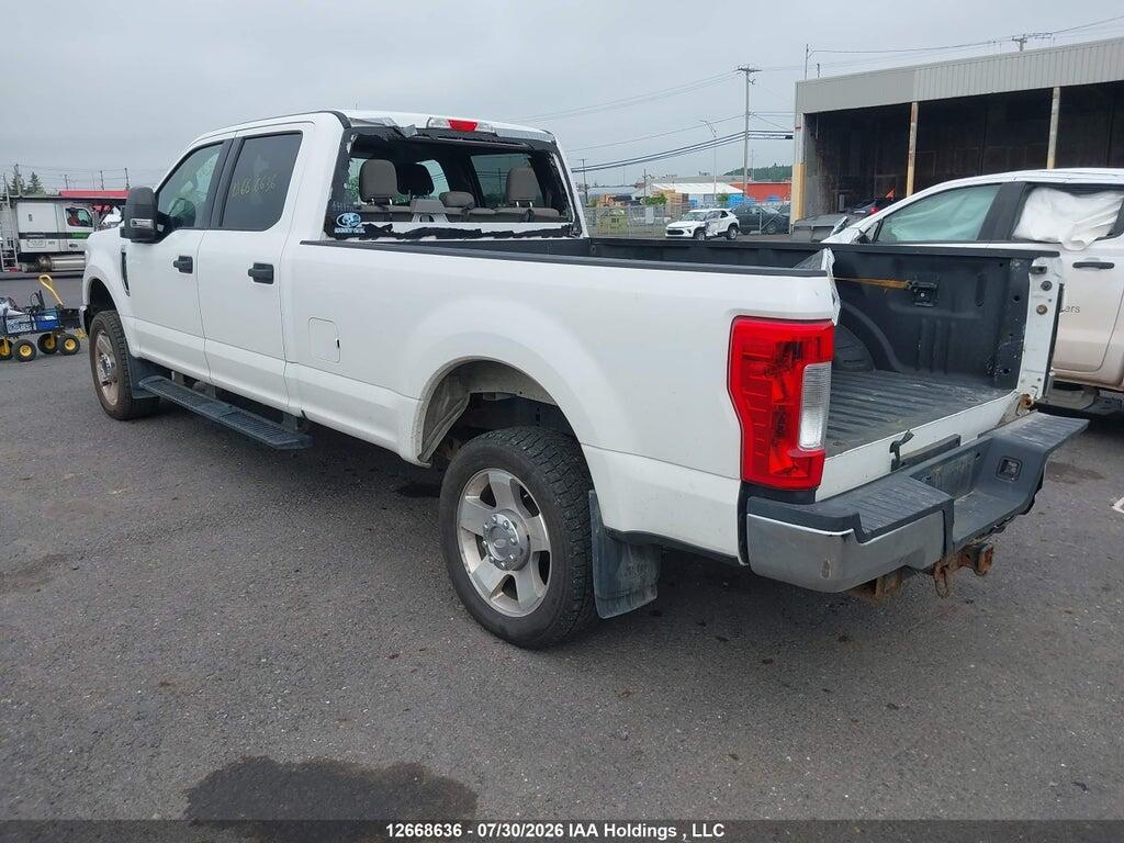 1FT7W2B67KEC64459 2019 FORD F-250 photo no. 3