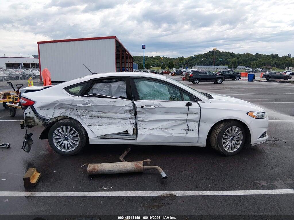 3FA6P0LU8GR107057 2016 FORD FUSION HYBRID photo no. 11