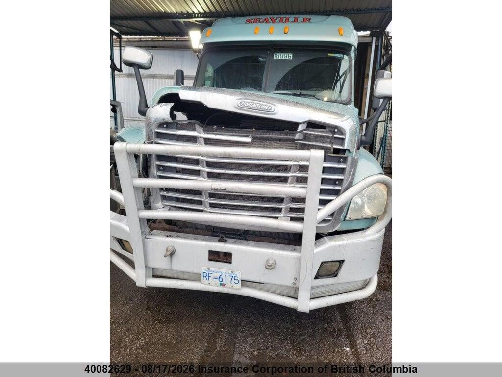 1FUJGLD17ELFL7907 2014 FREIGHTLINER CASCADIA 125 photo no. 2