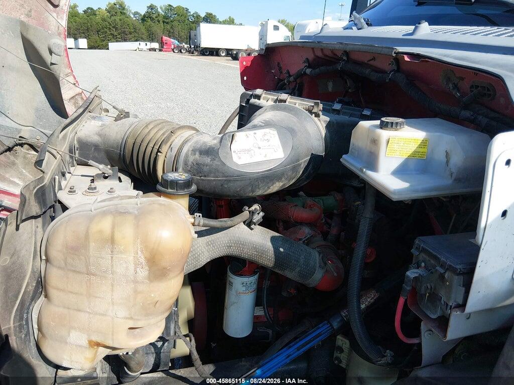 3FRNX6FC7FV723479 2015 FORD F-650 photo no. 9