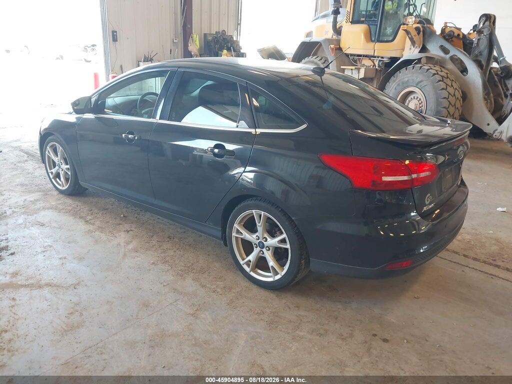 1FADP3J22FL327561 2015 FORD FOCUS photo no. 3