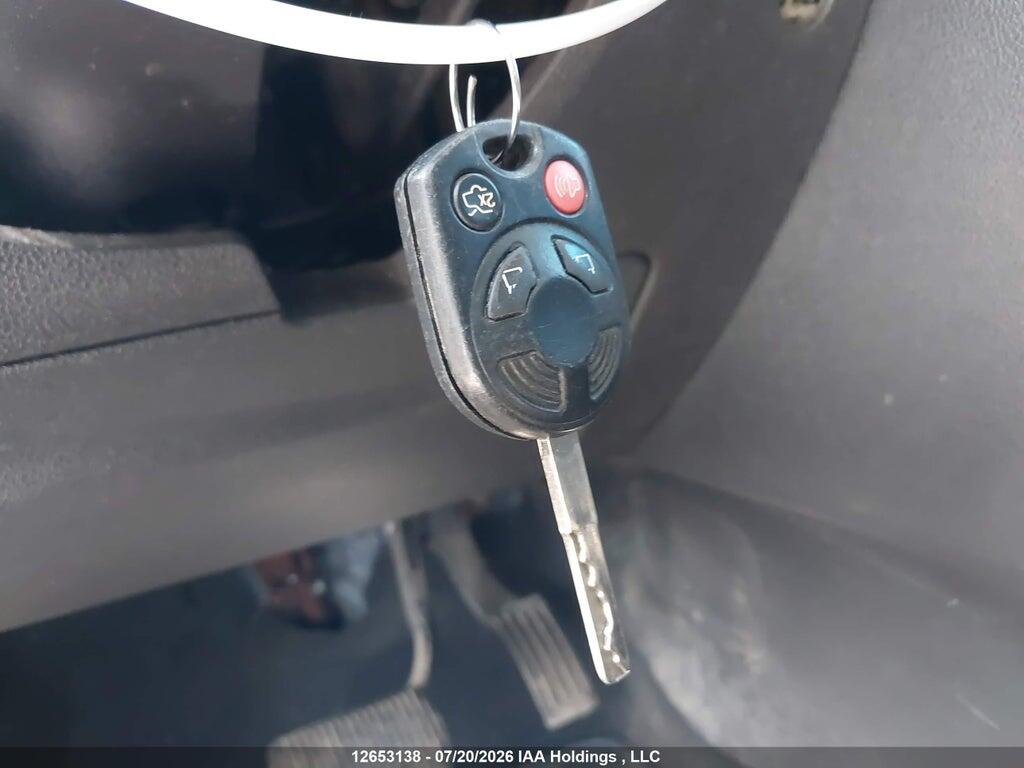 1FADP3K20FL377213 2015 FORD FOCUS photo no. 11