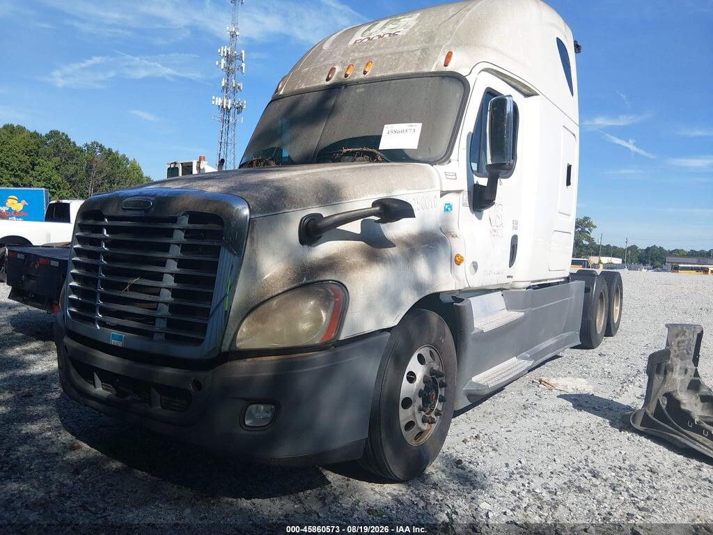3AKJGLD53FSGP3654 2015 FREIGHTLINER CASCADIA 125 photo no. 2