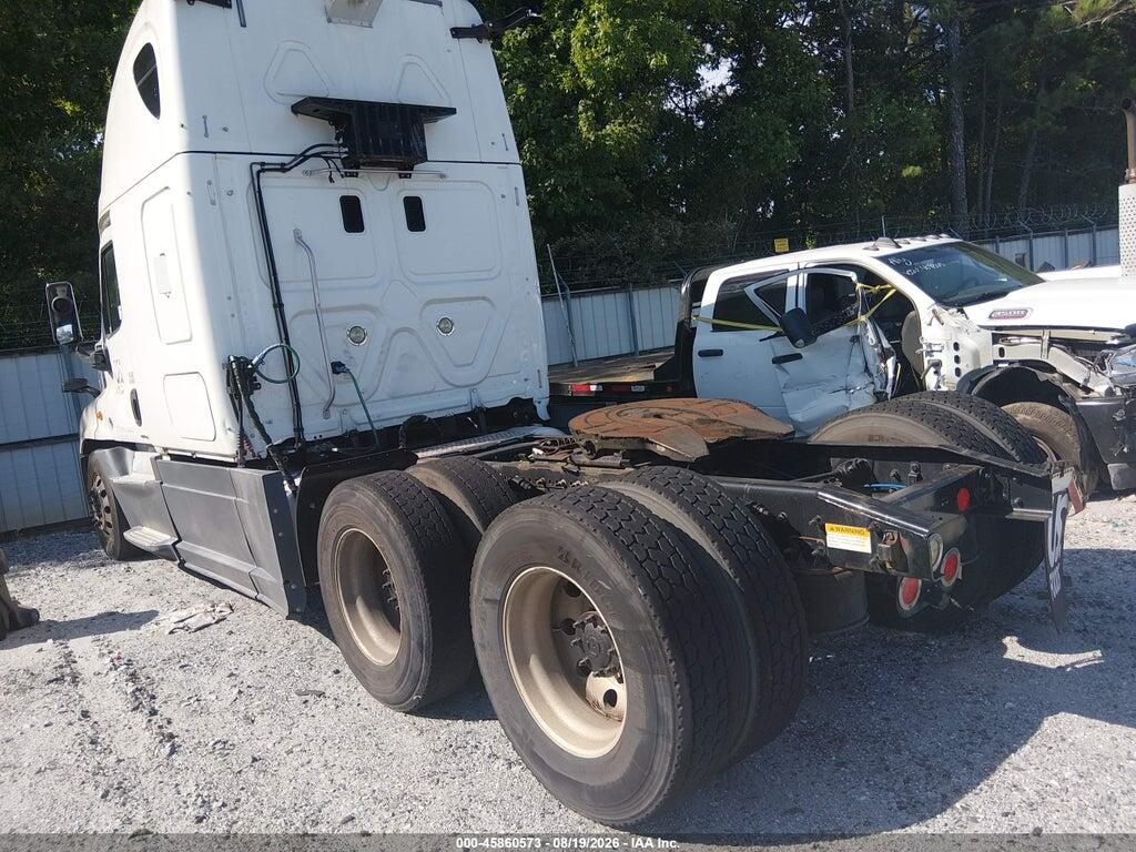 3AKJGLD53FSGP3654 2015 FREIGHTLINER CASCADIA 125 photo no. 3