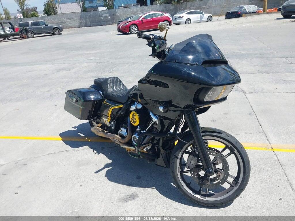 2018 HARLEY-DAVIDSON FLTRX 1HD1KHC10JB642529